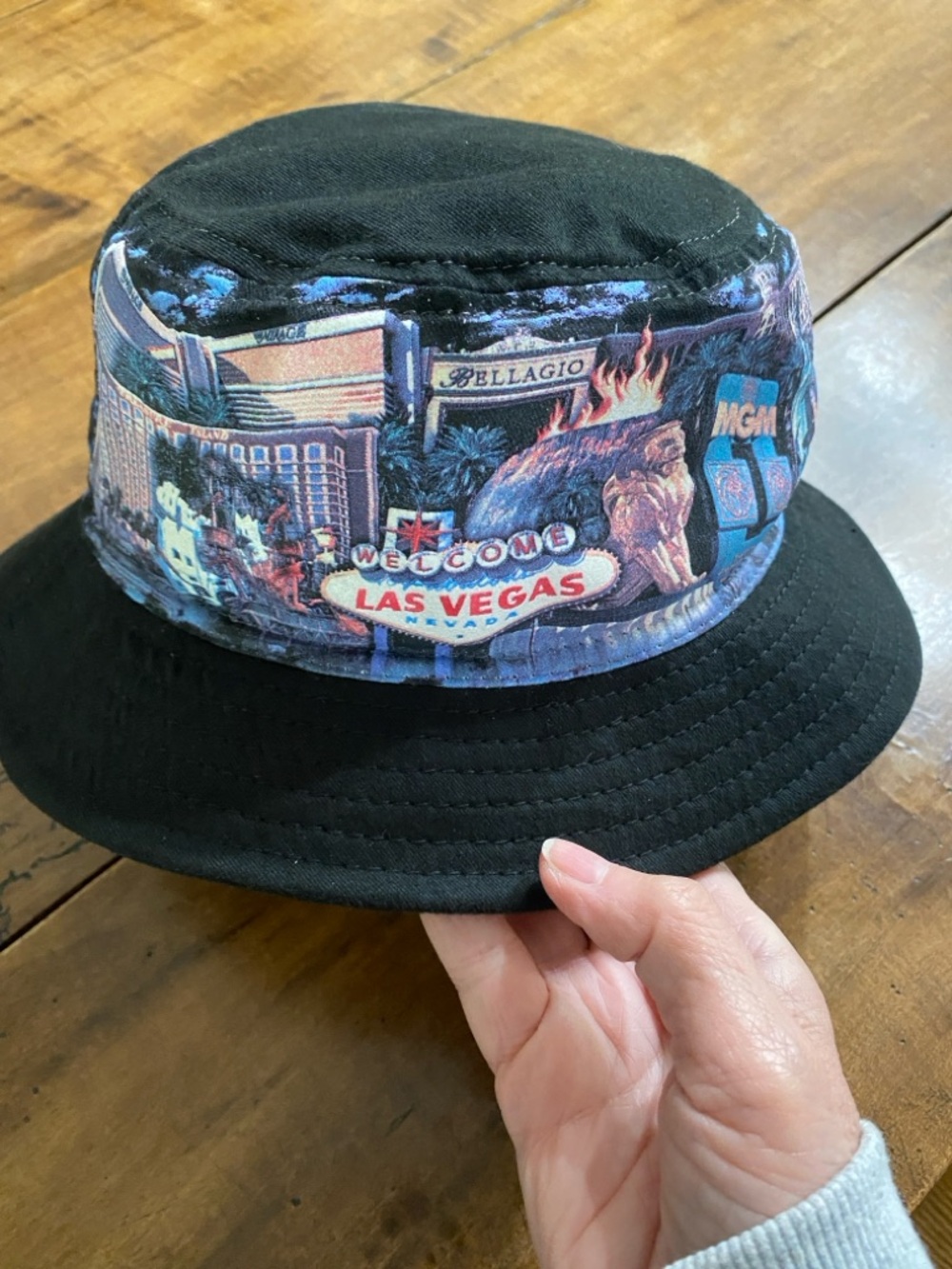 MGM / MIRAGE Las Vegas Scenic Black Bucket Hat with tiny bit of sparkle